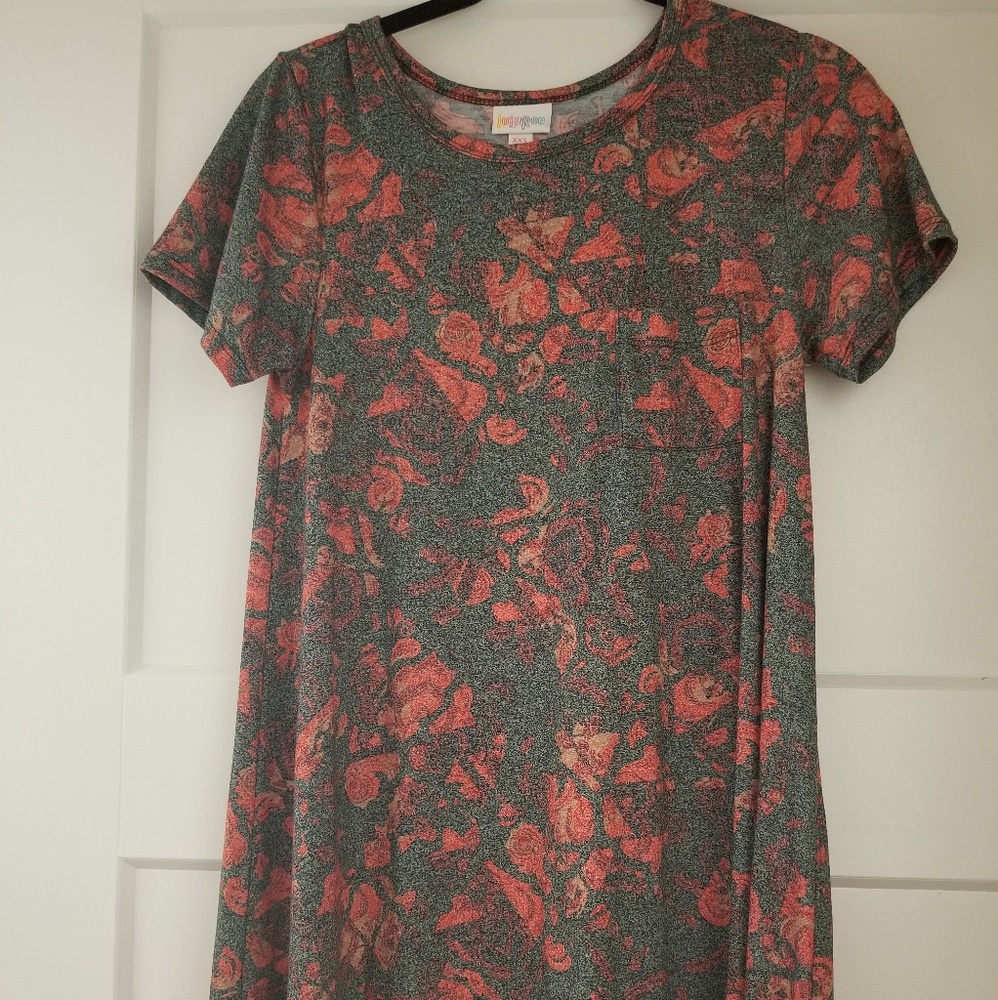 Lularoe carley